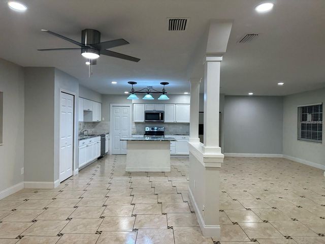 104 W BRENTRIDGE DRIVE, Brandon, FL 33511