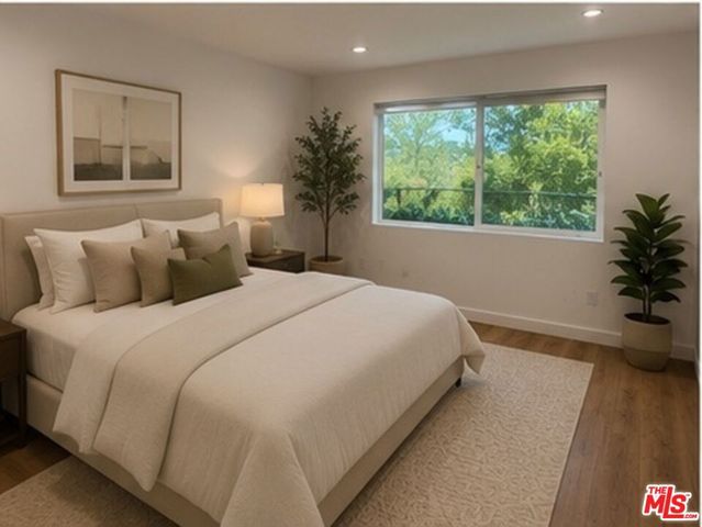5638 Woodman Avenue, Sherman Oaks, CA 91401