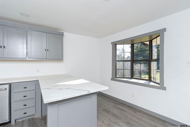 2527 S Robertson Ave, Tyler, TX 75701