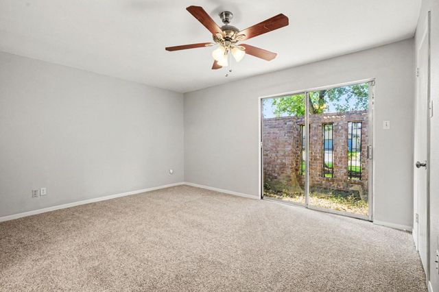 16207 Havenhurst Drive, Houston, TX 77059