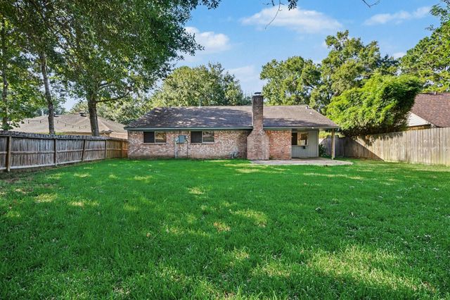 16207 Havenhurst Drive, Houston, TX 77059
