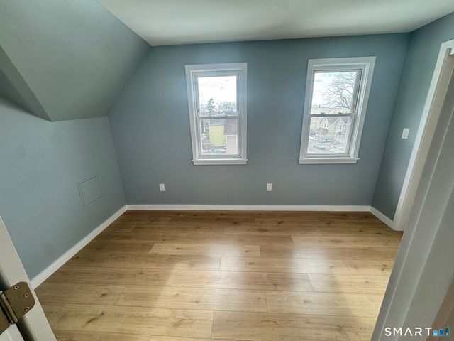 417 Poplar Street, New Haven, CT 06513