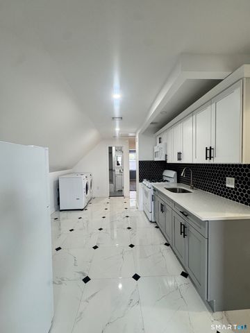 417 Poplar Street, New Haven, CT 06513