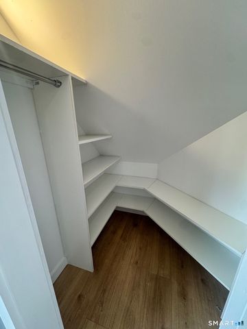 417 Poplar Street, New Haven, CT 06513