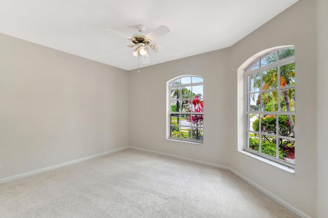 6779 Indianwood Way, Boynton Beach, FL 33437