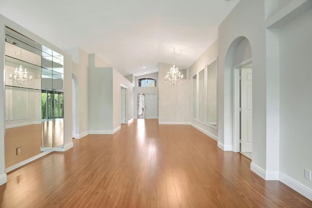 6779 Indianwood Way, Boynton Beach, FL 33437