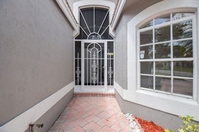 6779 Indianwood Way, Boynton Beach, FL 33437