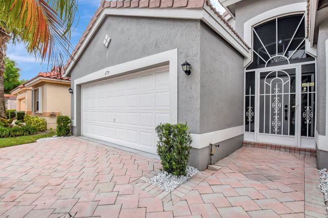 6779 Indianwood Way, Boynton Beach, FL 33437