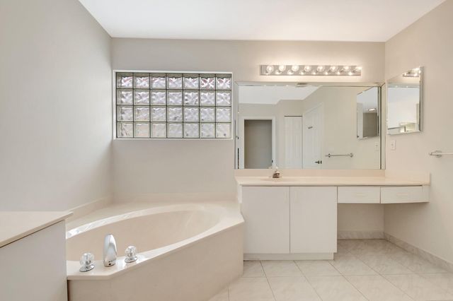 6779 Indianwood Way, Boynton Beach, FL 33437