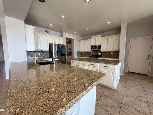 4287 S KIMBERLEE Drive, Chandler, AZ 85249
