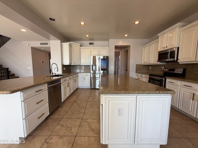 4287 S KIMBERLEE Drive, Chandler, AZ 85249
