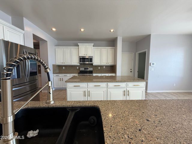 4287 S KIMBERLEE Drive, Chandler, AZ 85249