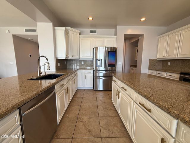 4287 S KIMBERLEE Drive, Chandler, AZ 85249
