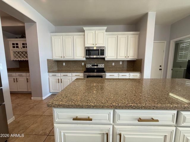 4287 S KIMBERLEE Drive, Chandler, AZ 85249