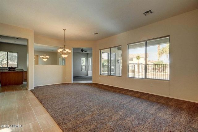 1805 S Morrison Lane, Gilbert, AZ 85295