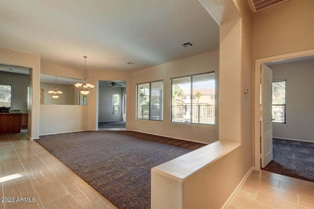 1805 S Morrison Lane, Gilbert, AZ 85295