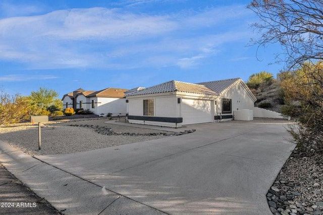 1805 S Morrison Lane, Gilbert, AZ 85295