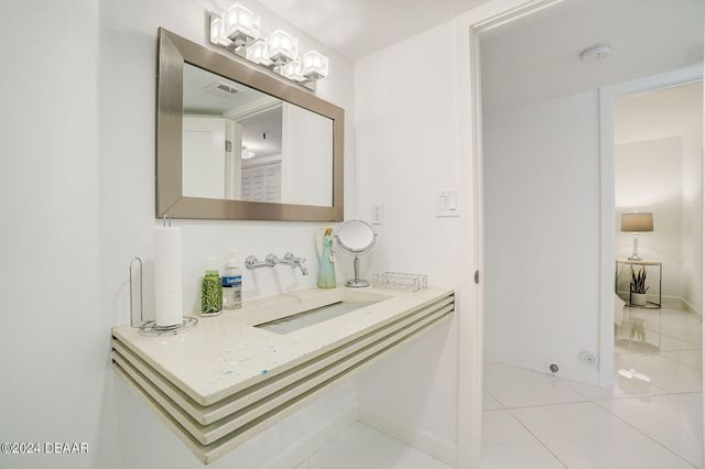 5207 S Atlantic Ave Apt 1023, New Smyrna Beach, FL 32169