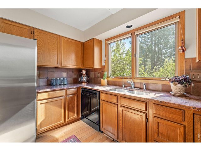 5592 Stonewall Pl, Boulder, CO 80303
