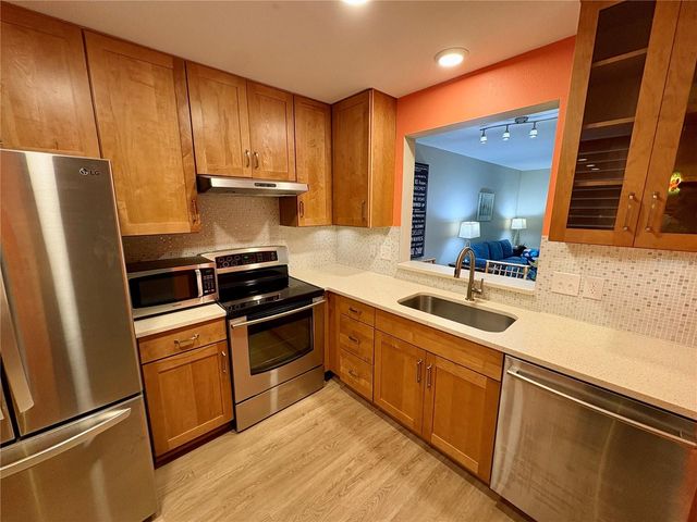 378 SPRINGDALE DRIVE 378, Bradenton, FL 34210