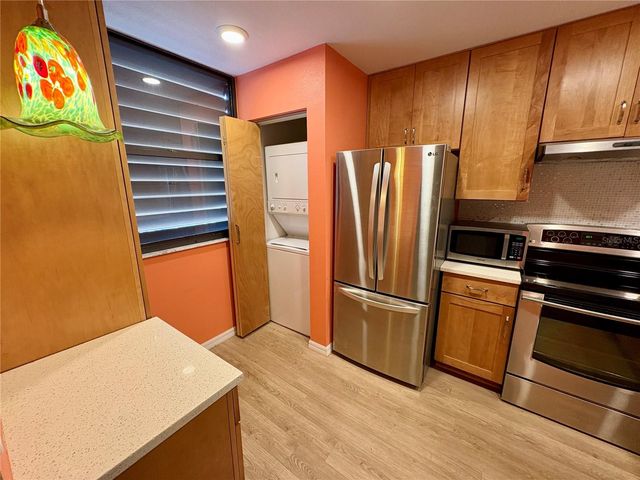 378 SPRINGDALE DRIVE 378, Bradenton, FL 34210