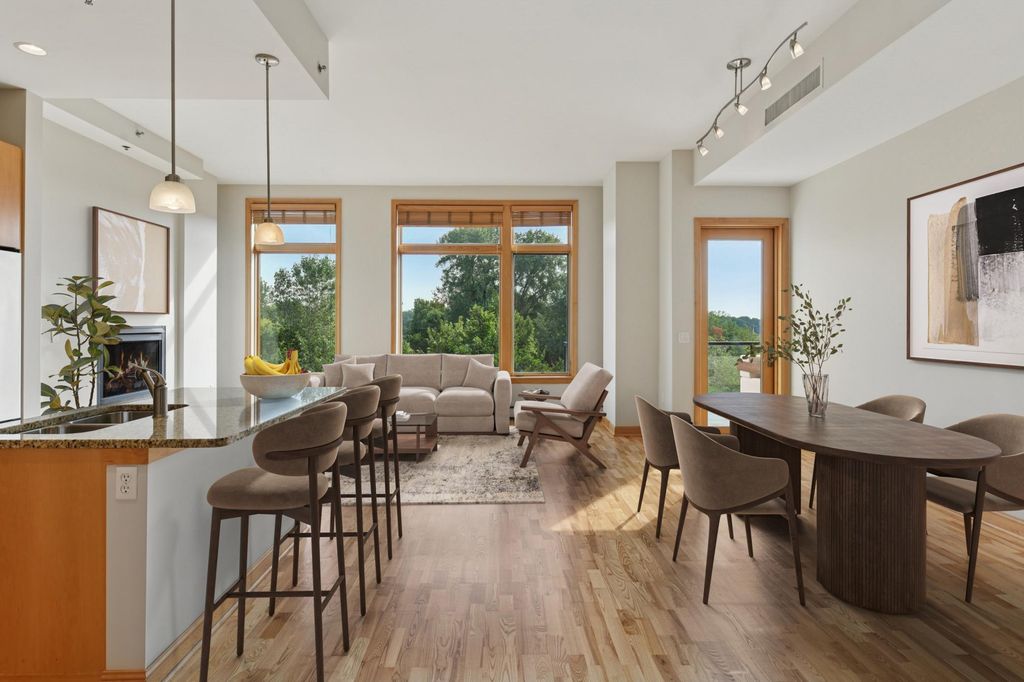 4201 Sunset Drive N519, Spring Park, MN 55384