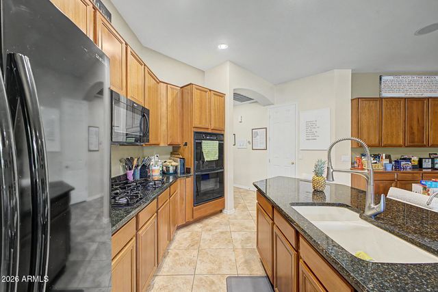 65 S PRESIDIO Drive, Gilbert, AZ 85233