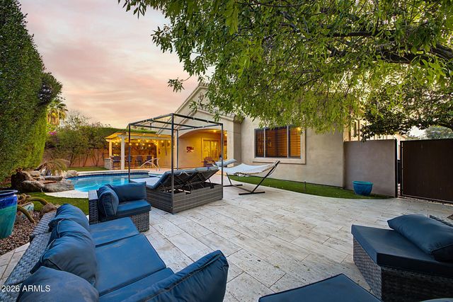 65 S PRESIDIO Drive, Gilbert, AZ 85233