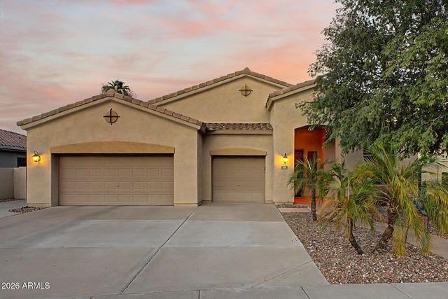 65 S PRESIDIO Drive, Gilbert, AZ 85233