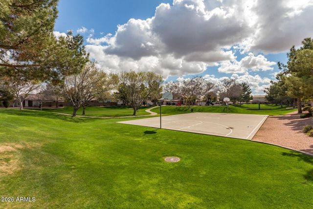 65 S PRESIDIO Drive, Gilbert, AZ 85233
