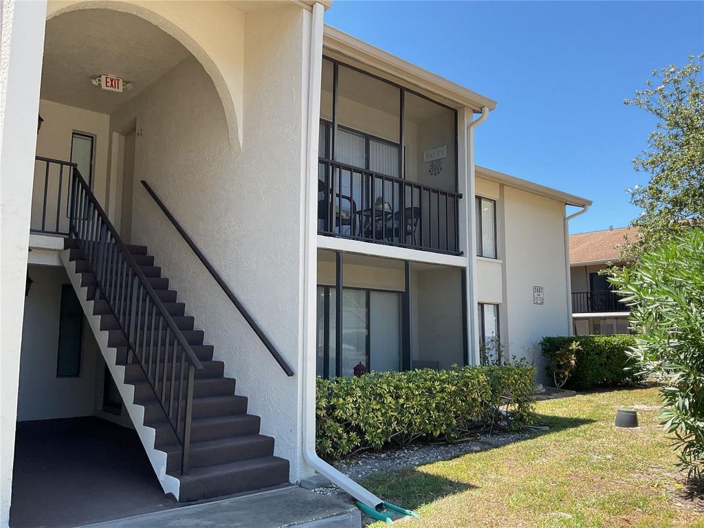 2687 PINE RIDGE WAY S H1, Palm Harbor, FL 34684
