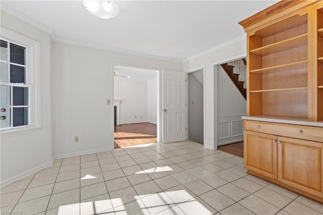 3512 Summerfield Lane, Winston-salem, NC 27106