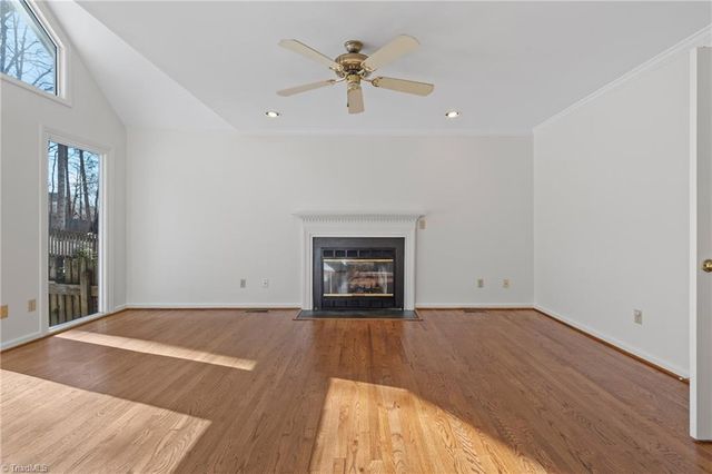 3512 Summerfield Lane, Winston-salem, NC 27106