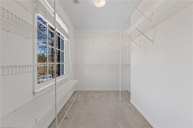 3512 Summerfield Lane, Winston-salem, NC 27106