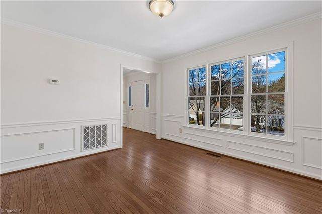 3512 Summerfield Lane, Winston-salem, NC 27106