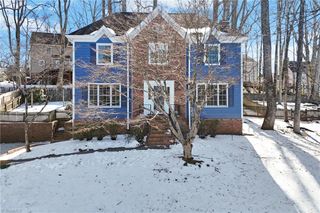 3512 Summerfield Lane, Winston-salem, NC 27106