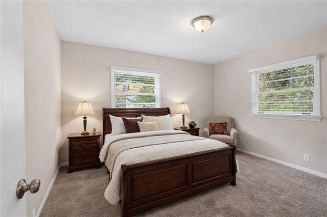 362 Ard Place NW, Atlanta, GA 30331