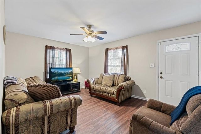 362 Ard Place NW, Atlanta, GA 30331