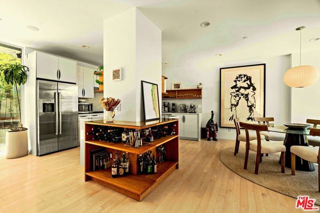 1892 Lucile Avenue, Los Angeles, CA 90026
