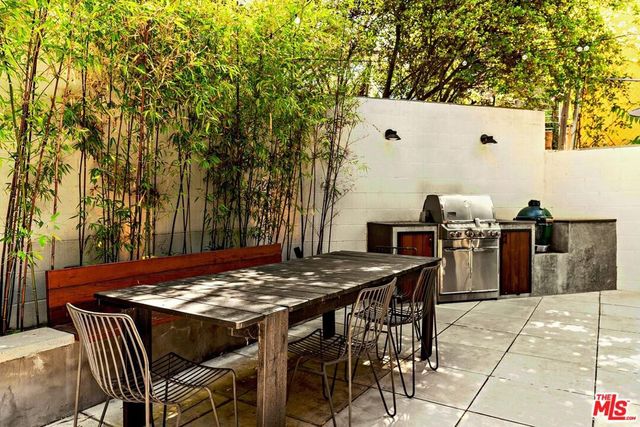 1892 Lucile Avenue, Los Angeles, CA 90026