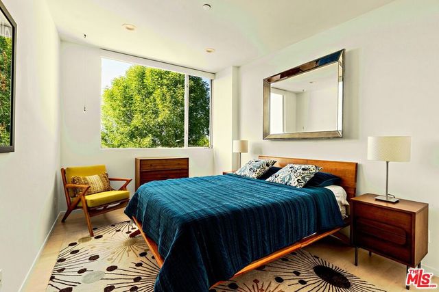1892 Lucile Avenue, Los Angeles, CA 90026