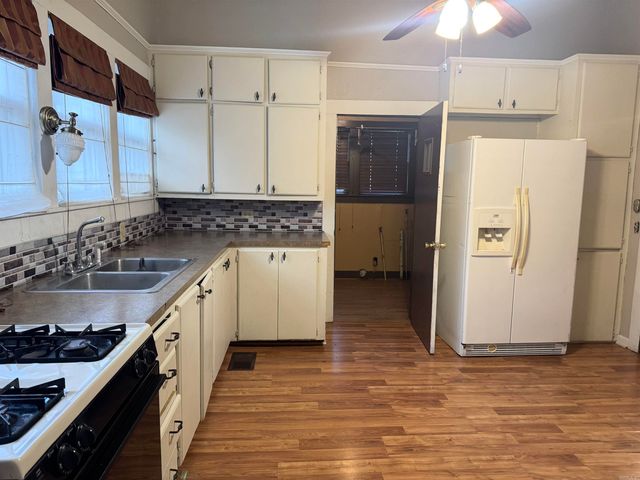 412 W Pike Street, Des Arc, AR 72040