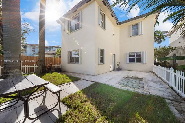 3641 NE 4th St, Homestead, FL 33033