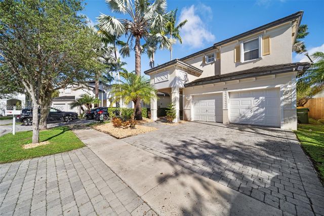 3641 NE 4th St, Homestead, FL 33033