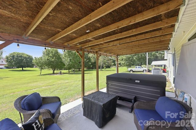 25472 Millingport Road, Locust, NC 28097