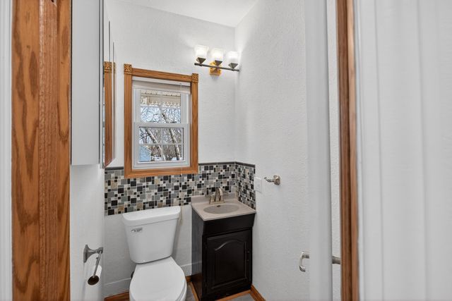 704 6th Street, Traer, IA 50675