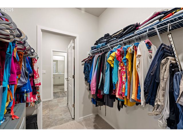 1633 ZOE Ave, Eugene, OR 97404