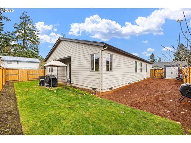 1633 ZOE Ave, Eugene, OR 97404