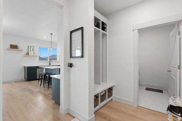 578 S WATERWAY RD, Lehi, UT 84043