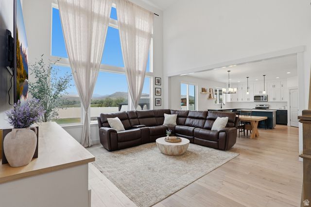 578 S WATERWAY RD, Lehi, UT 84043